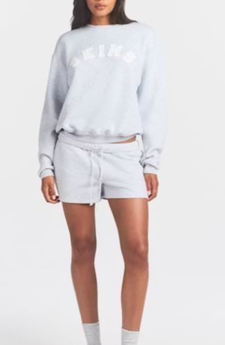 Classic Crewneck Sweatshirt | Premium Heavyweight Oversized Crewneck for Everyday Comfort and Streetwear Style