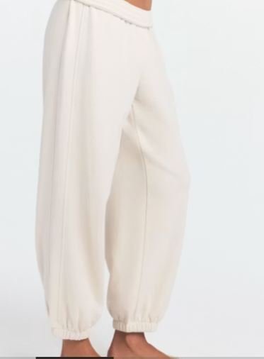 Cropped Jogger Pants | Premium High Rise Cropped Sweatpants for Everyday Comfort and Athleisure Style