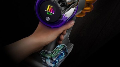 Aspirateur sans fil Dyson V15 Detect Absolute + Kit de nettoyage pour voiture